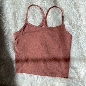 ✨the performance tank✨  brand: RUNWAY